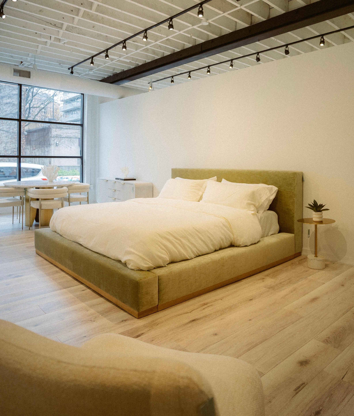Fresno Platform Bed (Custom)