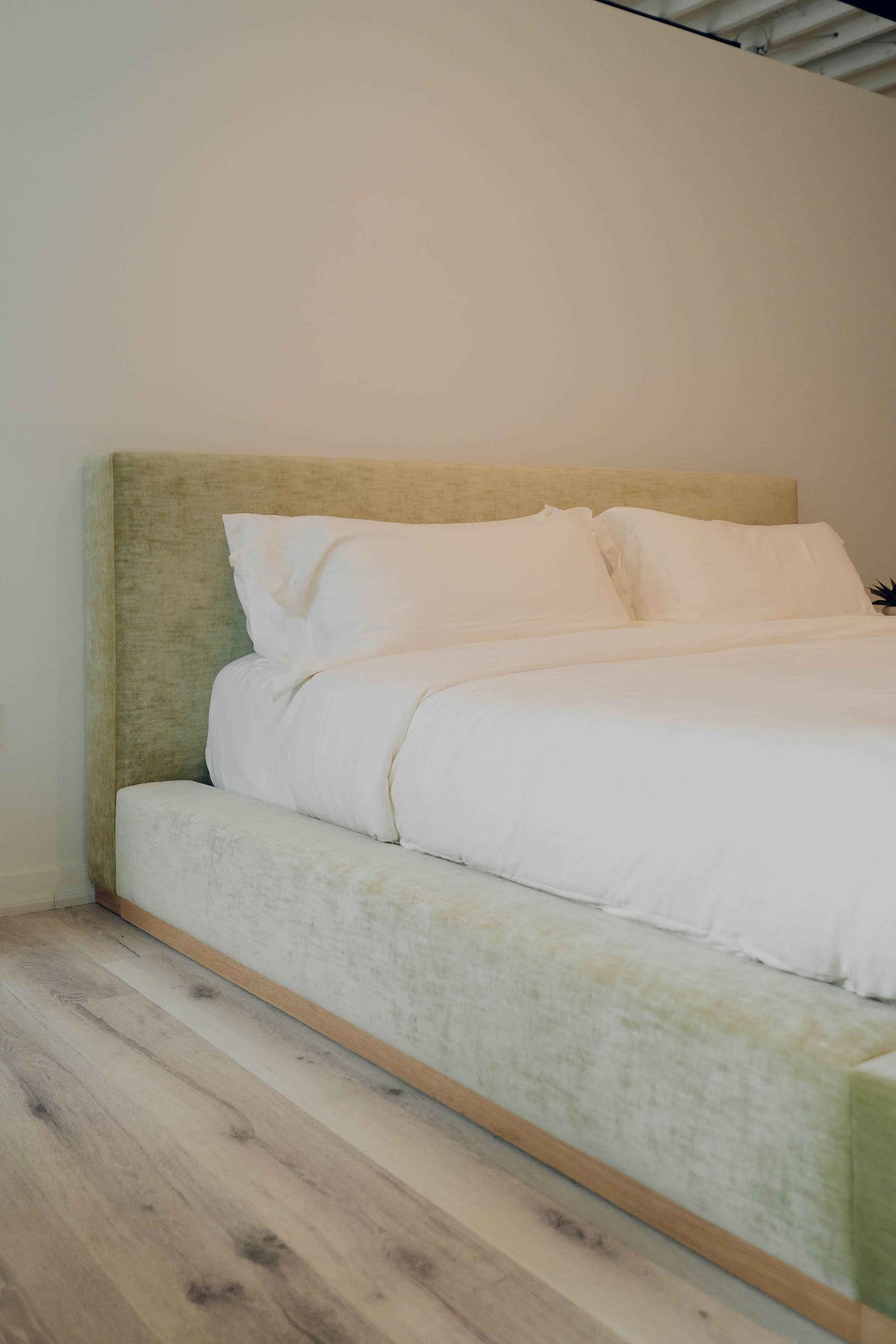 Fresno Platform Bed (Custom)
