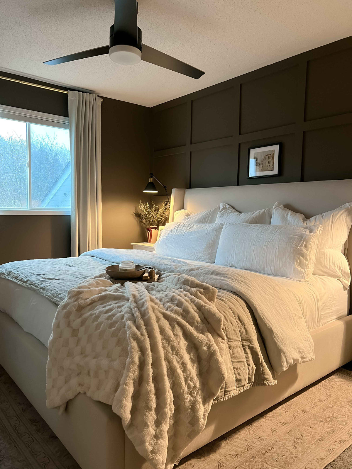 Santa Fe Upholstered Platform Bed (Custom)